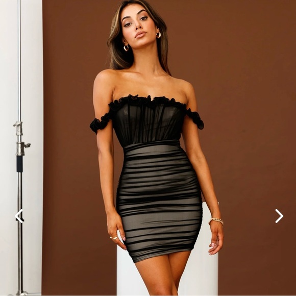 Selfie Leslie Black Strapless Ruched Bodycon Dress - Picture 1 of 4